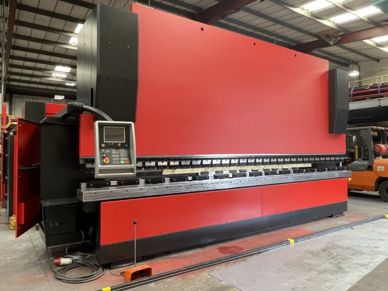 Amada HFE 220t 6m Long stroke stk 1997 b.
