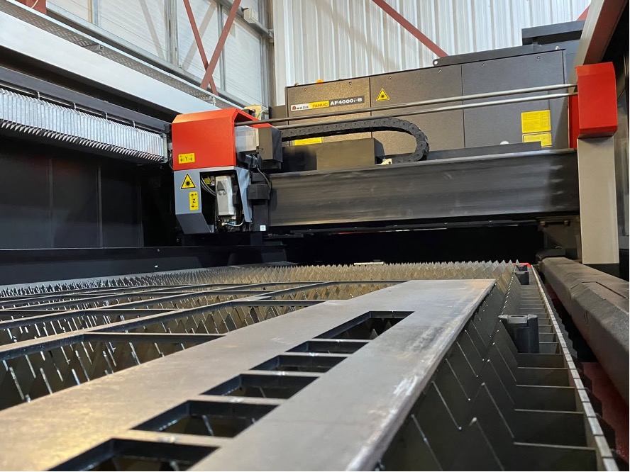 Amada FO M2 3015 4kw laser supplied by JTES Ltd