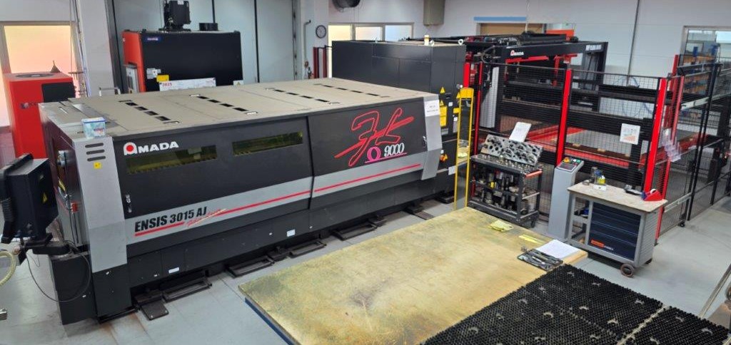 Amada ENSIS 3015 AJ 9kw Fibre Laser with MP Flexit (Stk 2085) / JTES Amada Machine Specialists Amada Ensis 3015 AJ 9kw Fibre laser with MP Flexit stk 2085 BB