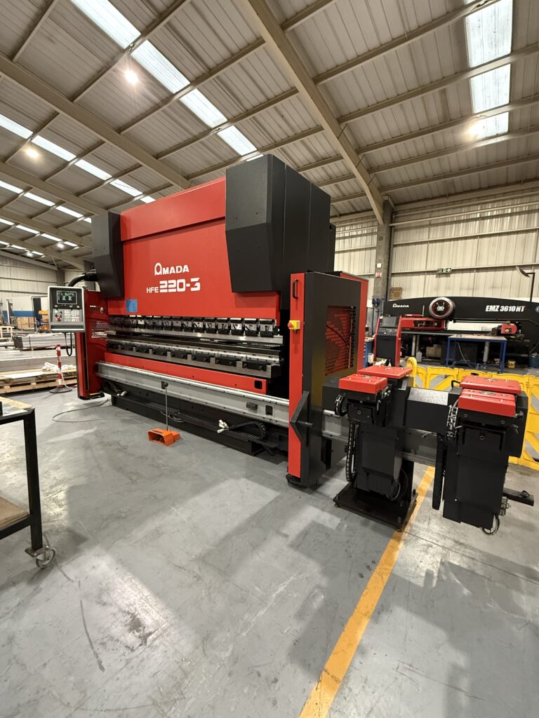 Amada HFE 220t 3m Press Brake with Sheet Followers stk 2043 AA