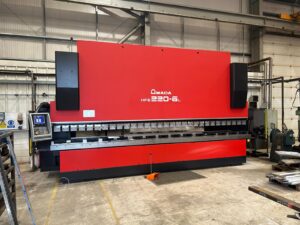 Amada HFE 220t 6m L press brake stk 1997 sold by JTES Ltd B